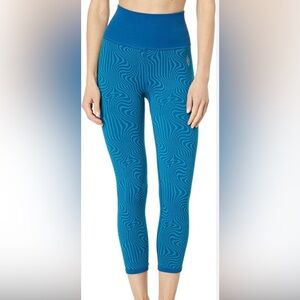 Women’s Blue Patterned Leggings free people movement Sz XS throw jacquard wave